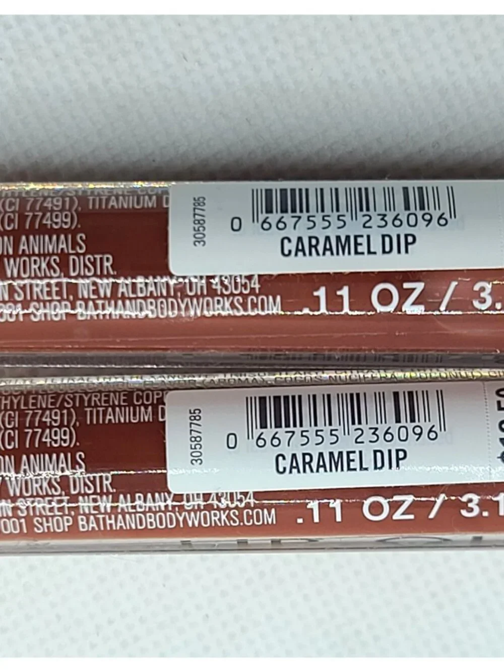 Bath & Body Works Lip Oil w Coconut Oil Caramel Dip 0.11 oz Lot of 2 NEW/Sealed